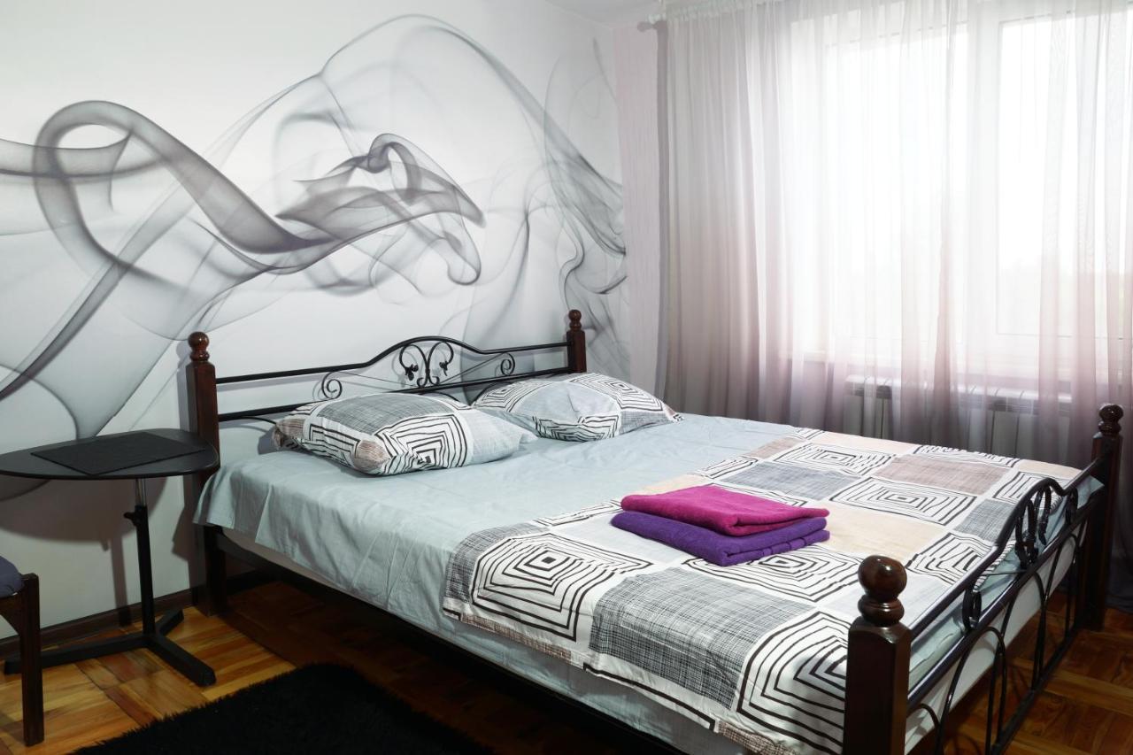 2 Rooms Semi-Luxury Apt On 39-H Nezalezhnoi Ukrаiny Street Next To The City Council Zaporizhia 외부 사진